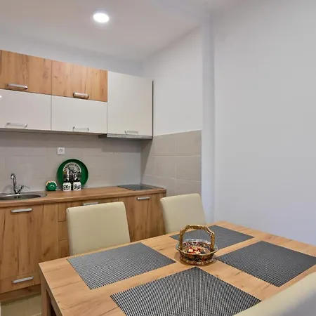 White Bear Ζλάτιμπορ